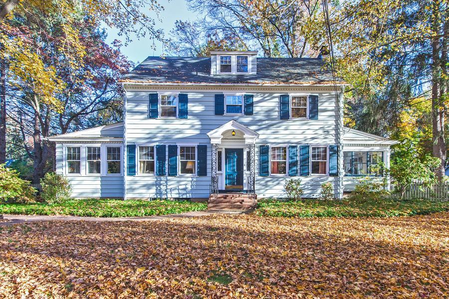 Chrystele Baden Real Estate Associate in Lambertville New Jersey