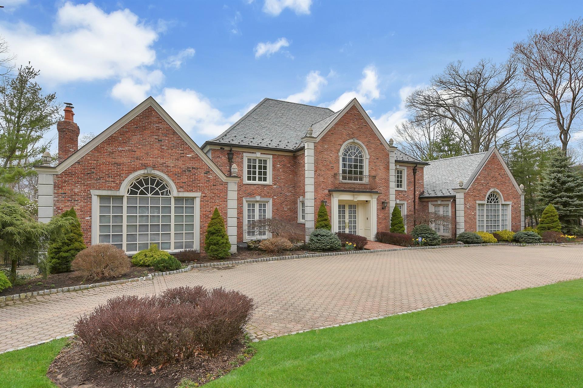 Saddle River Real Estate