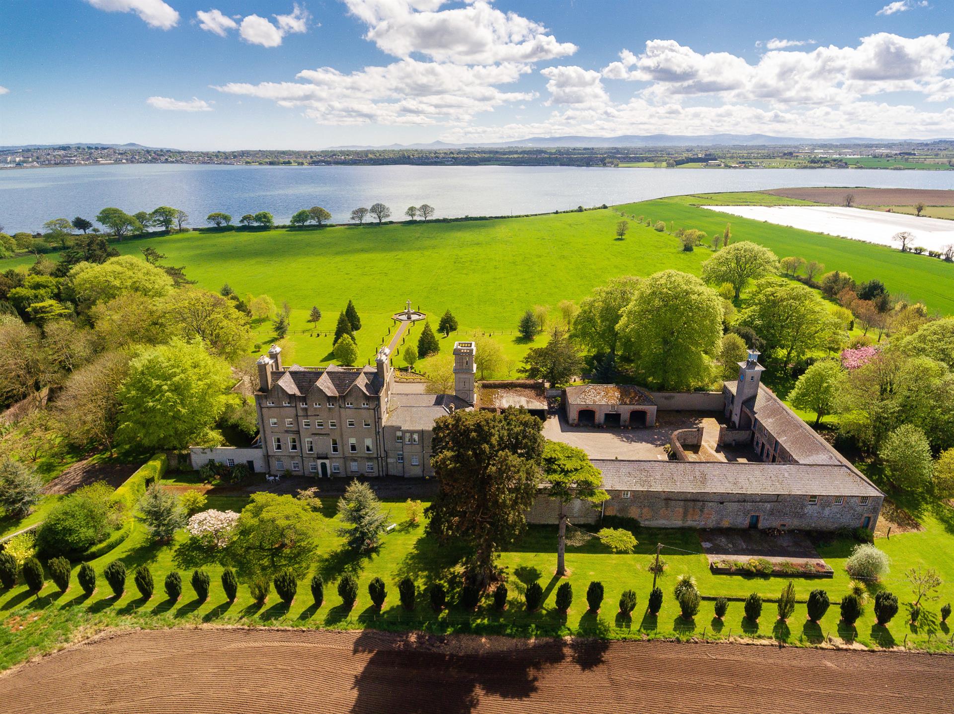 Ireland - Real Estate and Apartments for Sale | Christie&#39;s International Real Estate