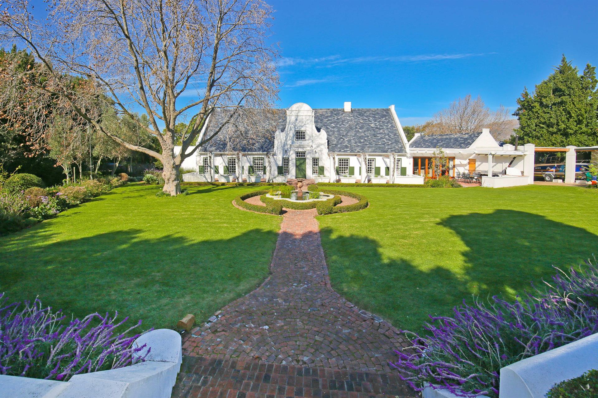 Magnificent Cape Dutch In The Heart Of The Winelands A Luxury