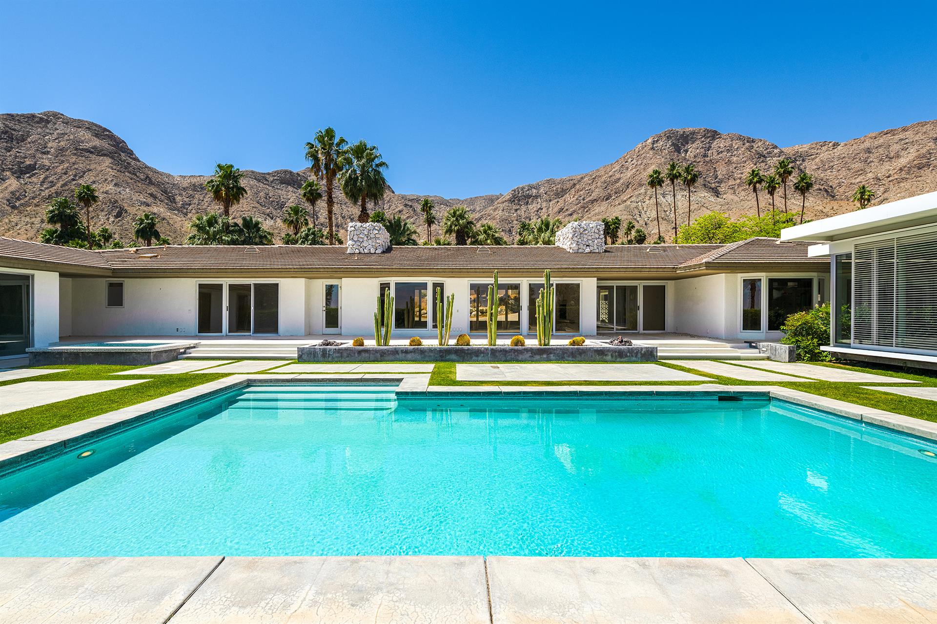 70260 Carson Rd: a luxury home for sale in Rancho Mirage, Riverside County, Palm Springs And ...
