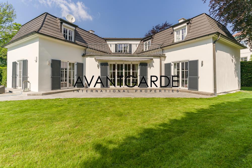 Charming single family villa in quiet location of the 19th district a
