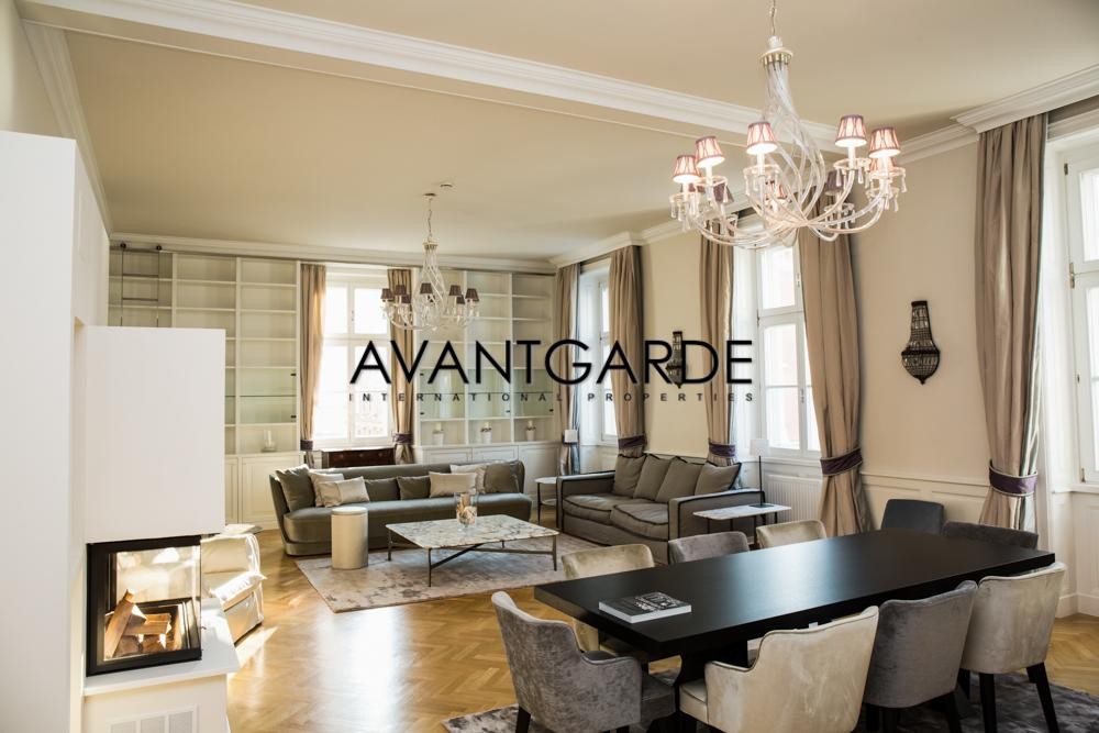 Typical Viennese Apartment a luxury home for sale in Innere Stadt