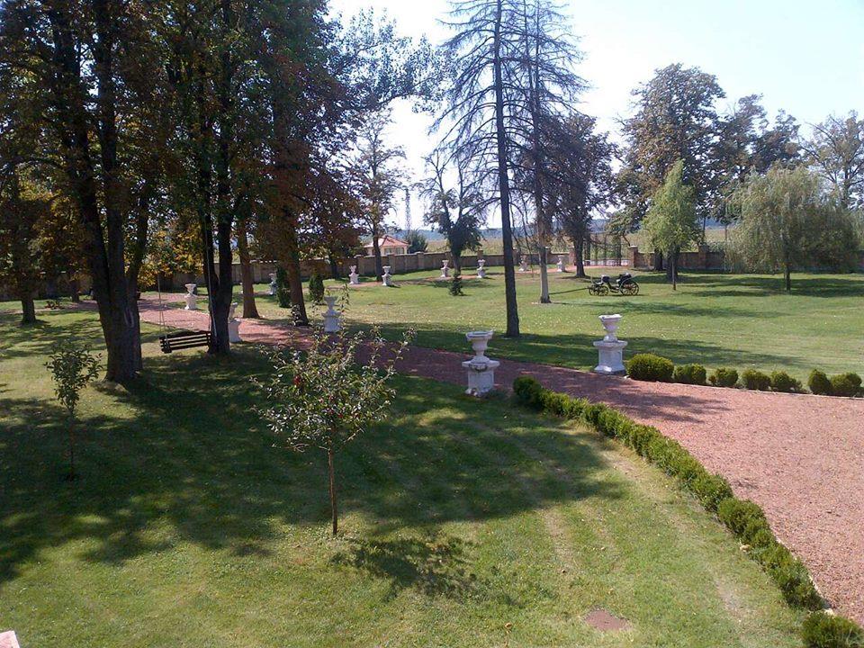 Castle & Winery Schulhoff in Padej, Serbia a luxury Anwesen for sale