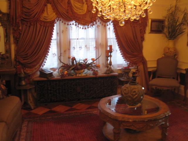 Living Room 86th Street Brooklyn Ny ben bay realty Living Room 86th Street Brooklyn Ny ben bay realty
