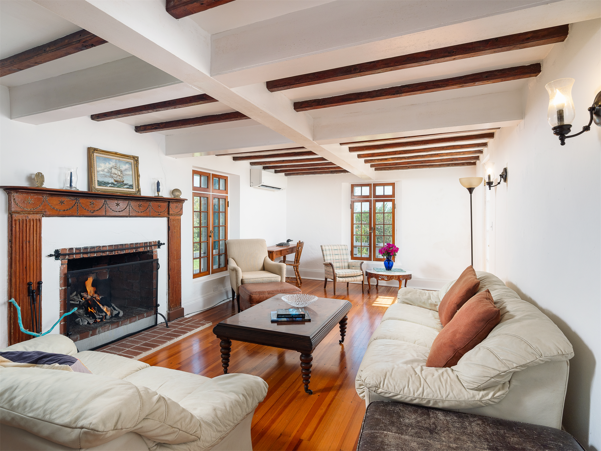 8 Bedroom Estate's Image 16