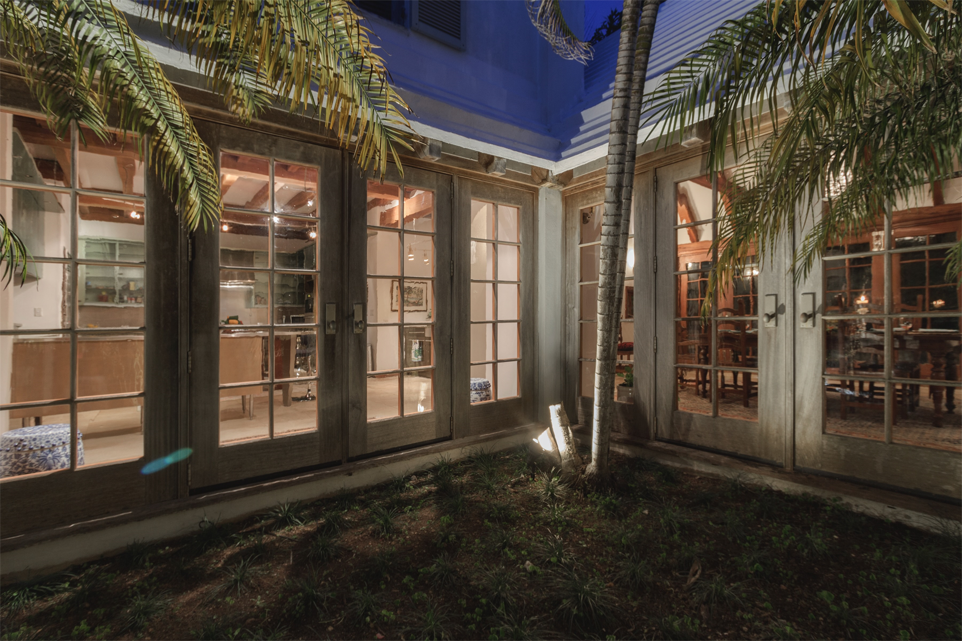 8 Bedroom Estate's Image 8
