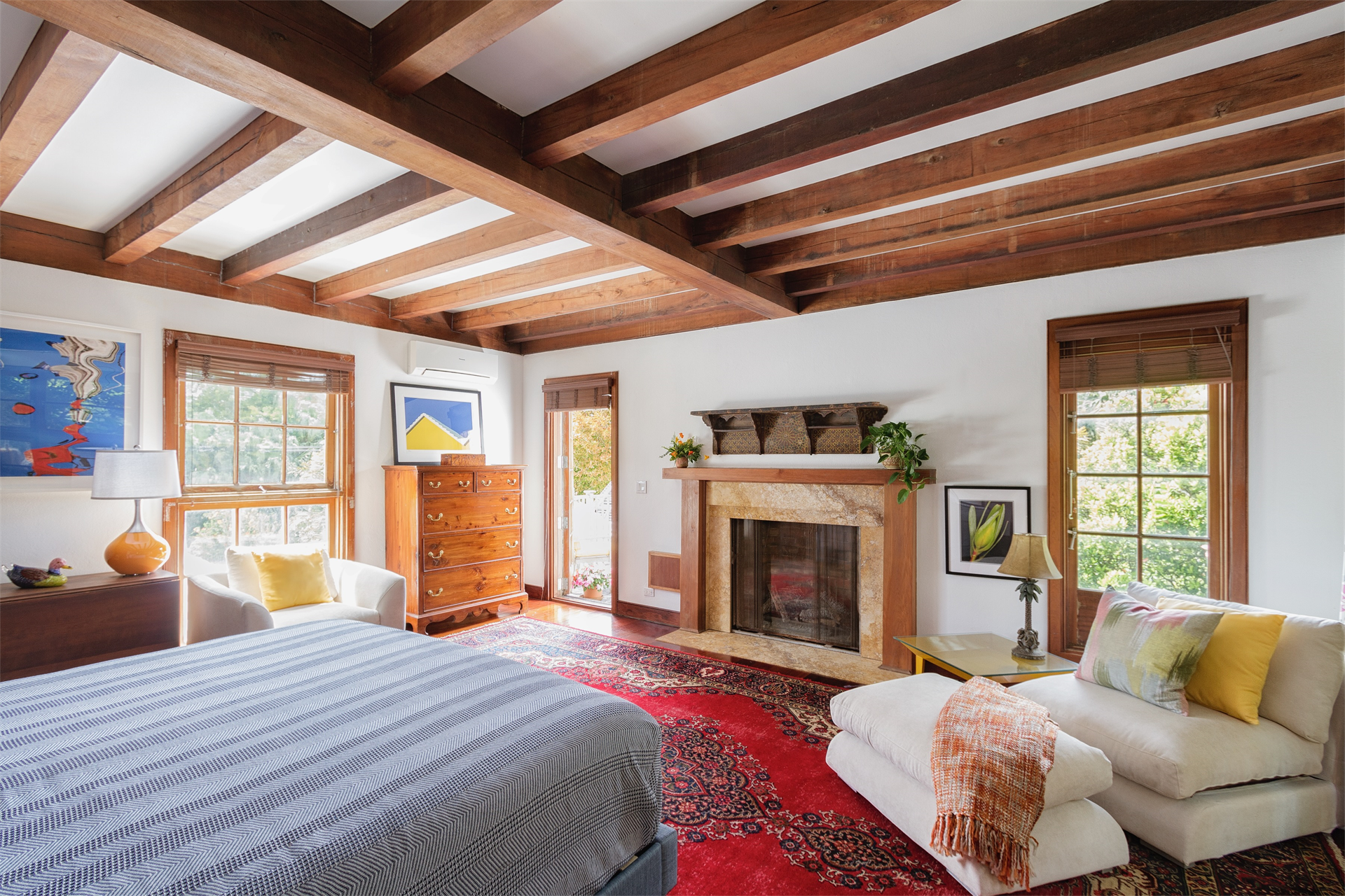 8 Bedroom Estate's Image 18