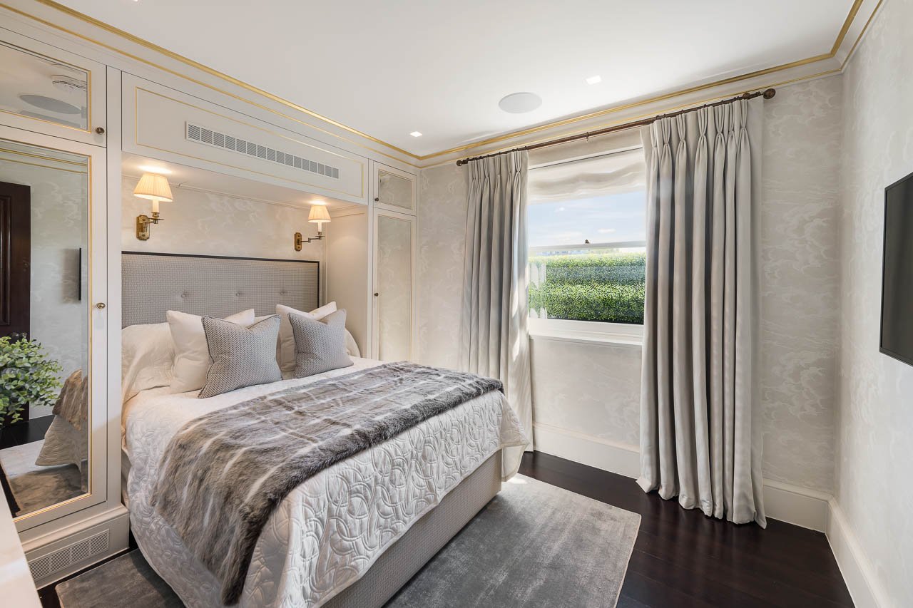 London Real Estate And Apartments For Sale Christie S International Real Estate