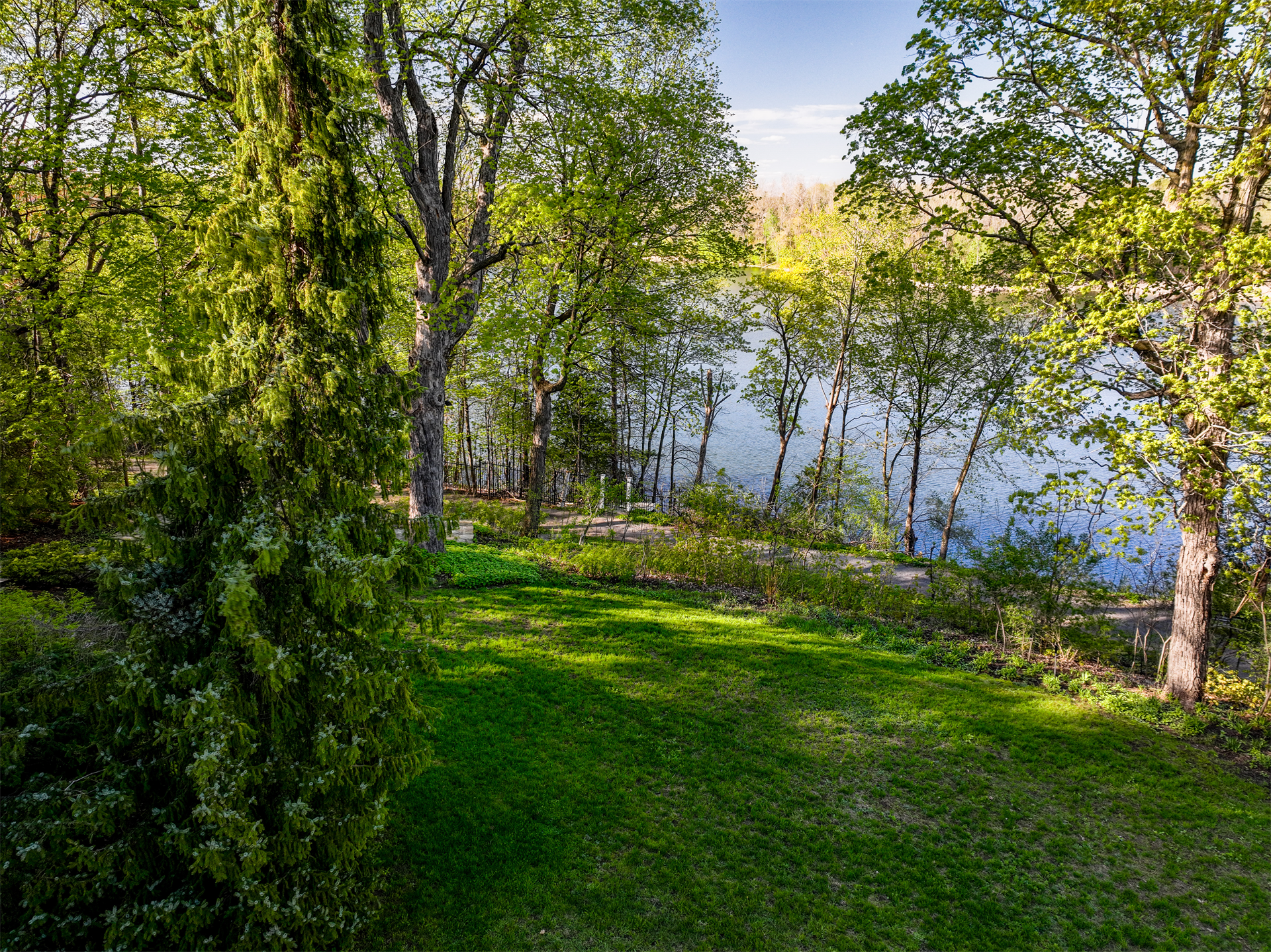 Rockcliffe Park Lake House_542