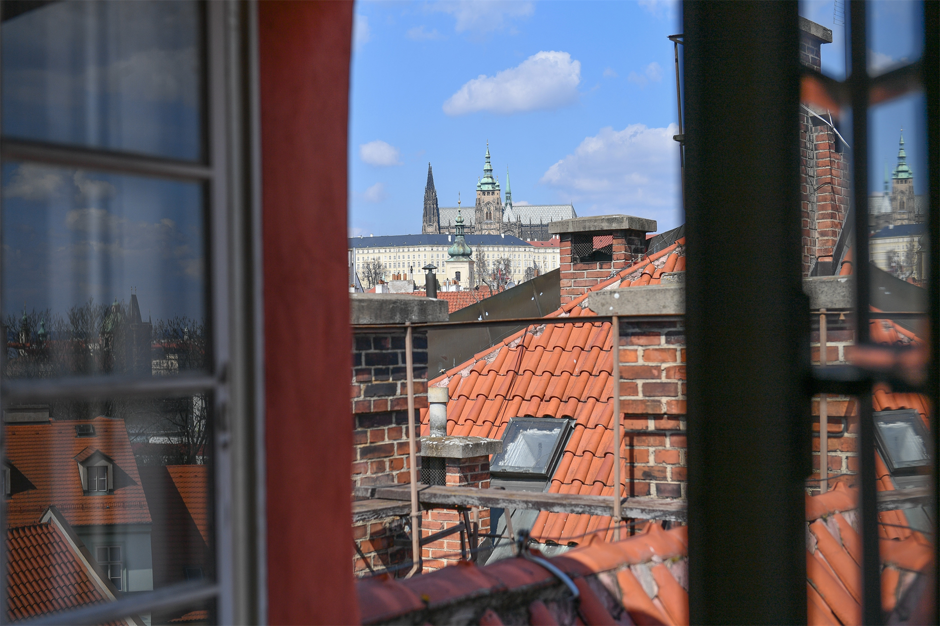 Prague Destination Guide: Discover the Golden City - Christie's  International Real Estate