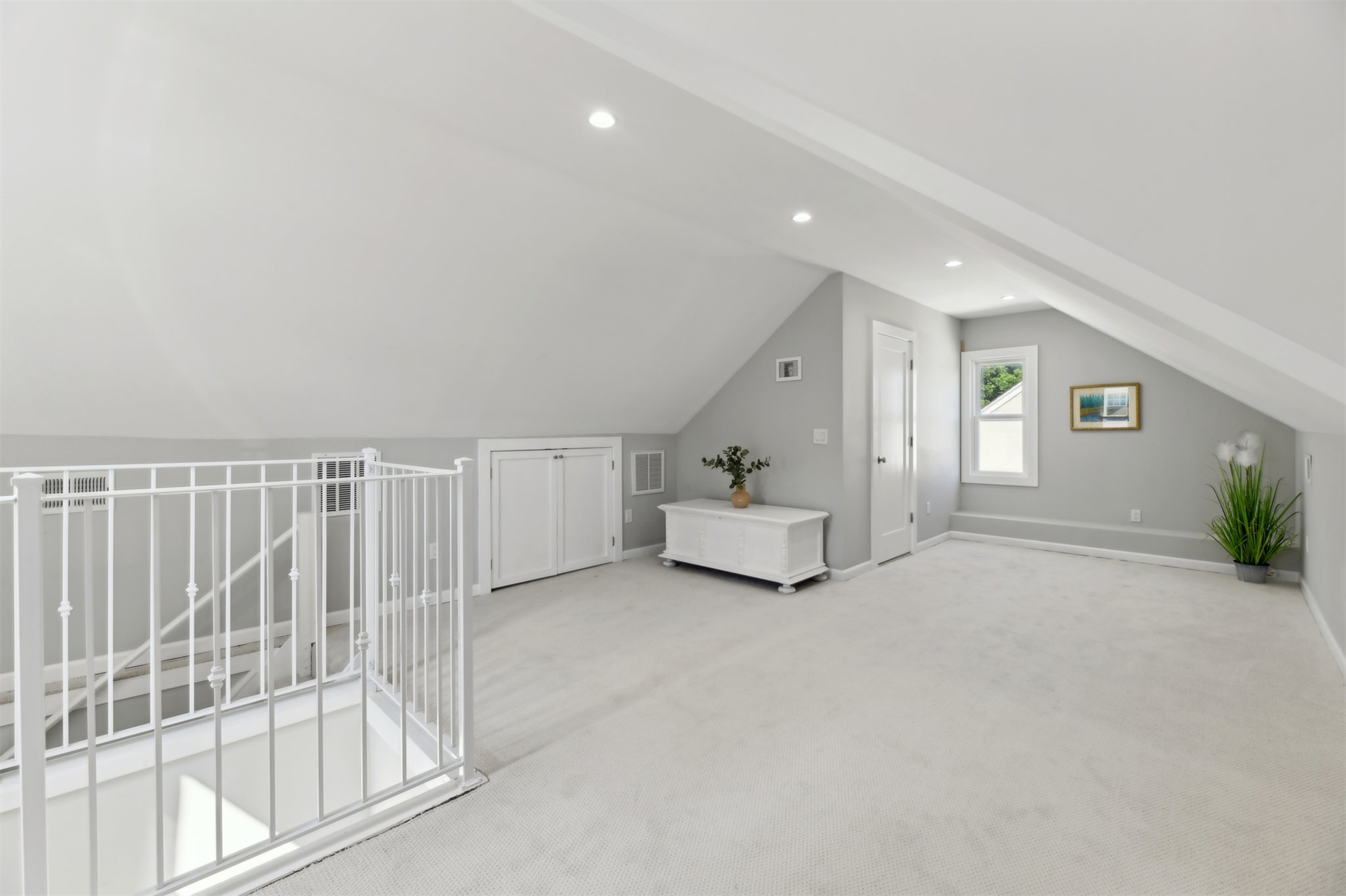 38 Stephen St_1581