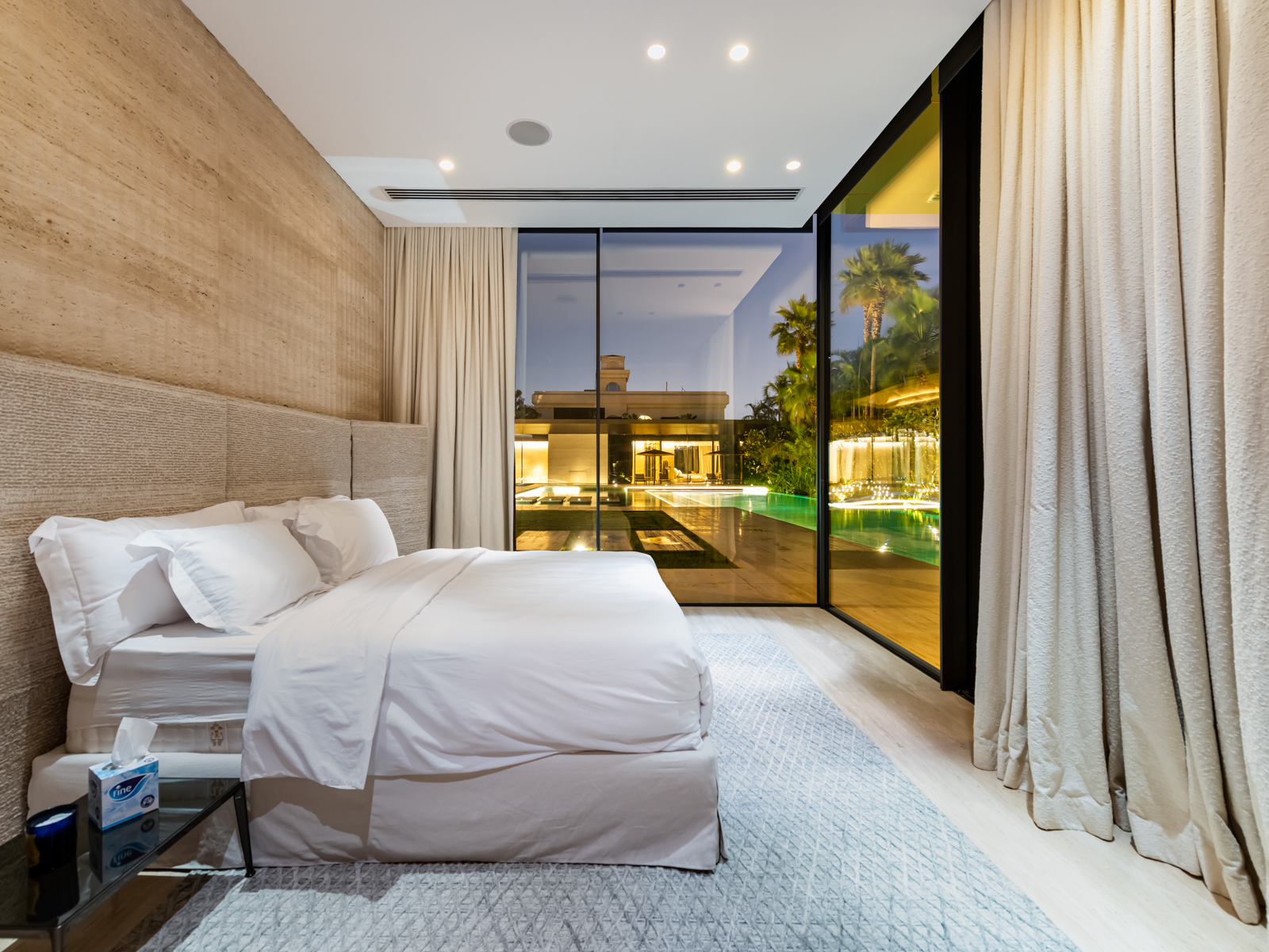 Ultra-Modern Khaleeji Luxury in the Heart of Dubai a Luxury Villa/Townhouse for Sale Xxx Photo